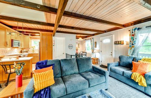 Denver House | Mountain-View Catskills Casita Hike, Fish and Golf!