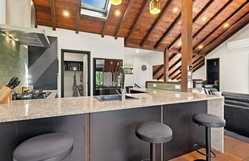 Wanaka House | Mountain View Chalet