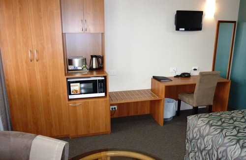 Deloraine Hotel | Mountain View Country Inn