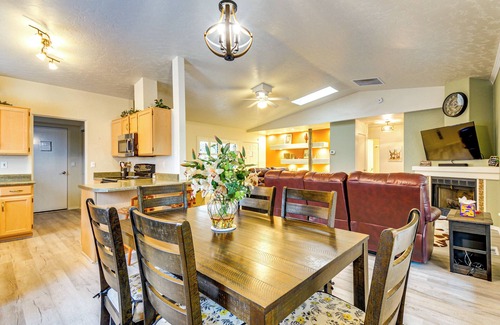 Prescott House | Mountain-View Deck: Pet-Friendly Home in Prescott