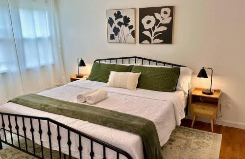 Shenandoah House | Mountain View Getaway - Stunning Views and Privacy
