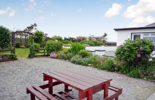 Louisburgh Ski Chalet | Mountain View Holiday Home