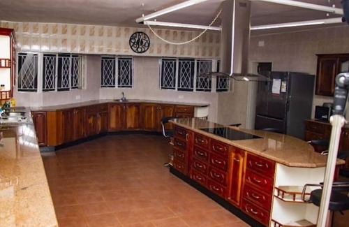 Harare East House | Mountain View Holiday Homenn