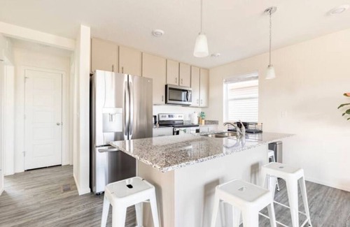 Gateway House | Mountain View Home 10min from Denver Int’l Airport