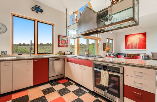 Missouri Heights House | Mountain-view house in Carbondale with private tennis, hot tub, deck & patio