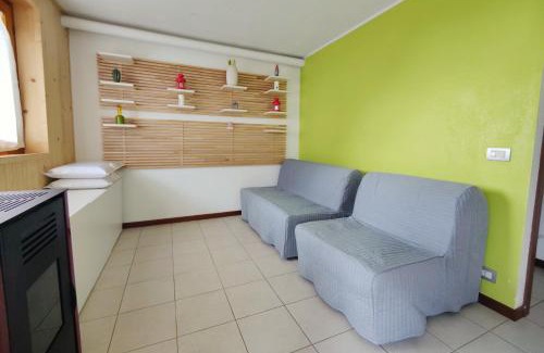 Lizzola Apartment | Mountain View - Il Sole tutto l'Anno