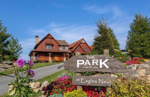 Elk Park House | Mountain View Lodge at Eagles Nest