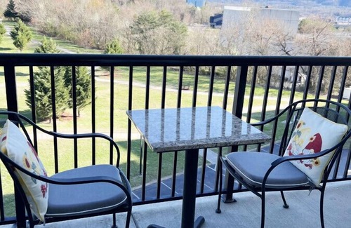Pigeon Forge Condo | Mountain View Paradise - Unit 3507 - FREE Attraction Ticket with EACH night Stay (Including Dollywood)