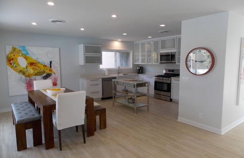 La Quinta House | Mountain View Retreat