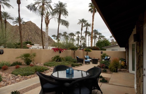 La Quinta House | Mountain View Retreat