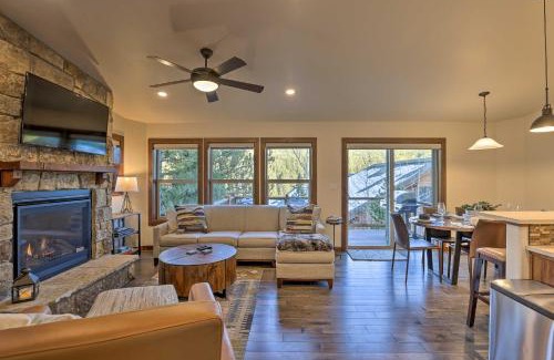 Old Town House | Mountain View Retreat, Walk to Winter Park Gondola