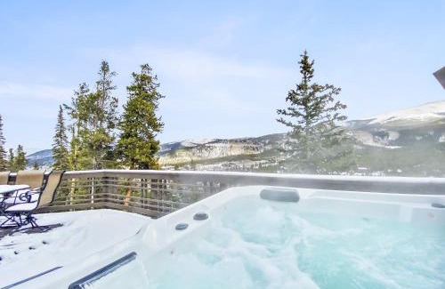 Warrior's Mark West House | Mountain View Ski Lodge townhouse