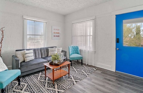 Timberwolf House | Mountain View- Tremont Home