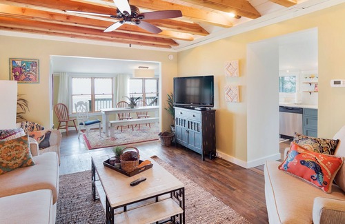 Lookout Mountain House | Mountain view home with a hot tub, washer/dryer, central AC, deck