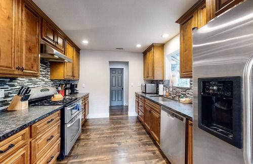 Pioneer Trail House | Mountain-view dog-friendly home with large yard in private locale near skiing
