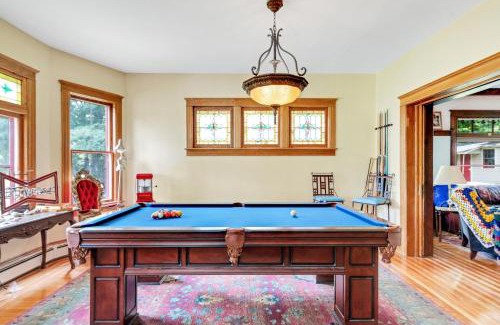 Napanoch House | Mountain View Victorian with Convenient Location and Lots of Space tp Play farmhouse