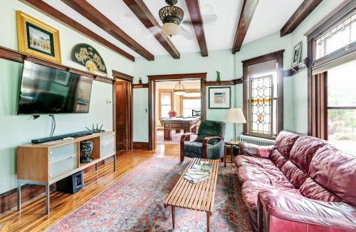 Napanoch House | Mountain View Victorian with Convenient Location and Lots of Space tp Play farmhouse