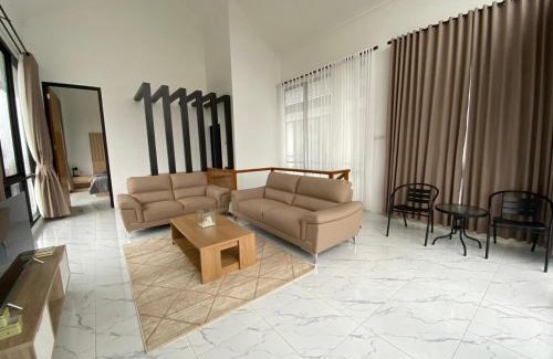 Purbalingga Villa | Mountain View Villa