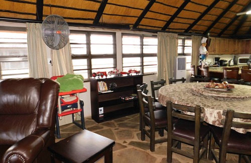 Maltahohe Bed & Breakfast | Mountain View Villa