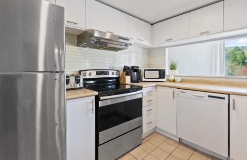 The Blue Mountains House | Mountain View Wintergreen Home 84140