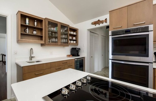 Pisgah Forest House | Mountain view with nearby waterfall and hiking - 10 min to Brevard