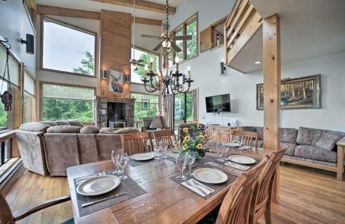 Bryson City House | Mountain Views and Deck Spacious Bryson City Home!