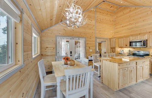 Fort Garland Cabin | Mountain Views: Cabin in Fort Garland Near Hiking