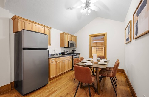 Townsend Other | Mountain Views! One of a kind Mountain Stable!