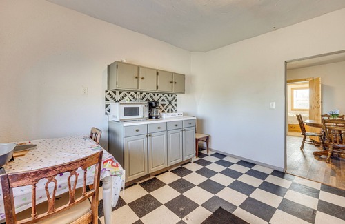 Aguilar House | Mountain Views: Peaceful Aguilar Getaway!