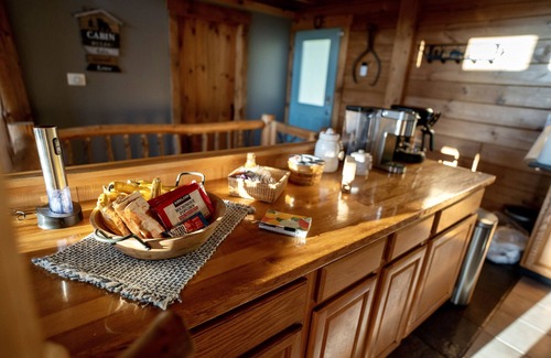 West Halifax Cabin | Mountain Views Summer Sunsets Private Hiking Tail Gameroom Minimalist
