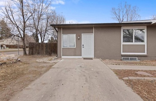Northeast Colorado Springs Apartment | Mountain Views, Rainfall Shower, Studio Apartment