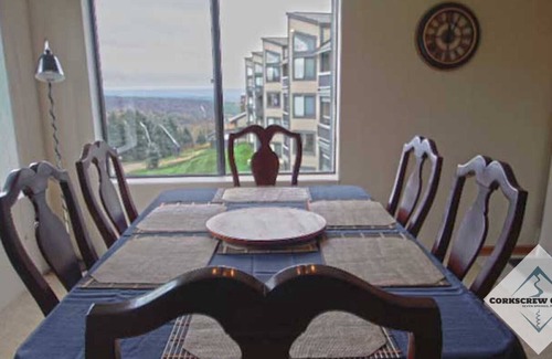 Seven Springs Condo | Mountain Views & Year-Round Adventure – 3BR Slope-Side Home at Seven Springs