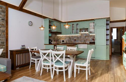 Razlog Villa | Mountain villa Aleksia- with JACUZZI
