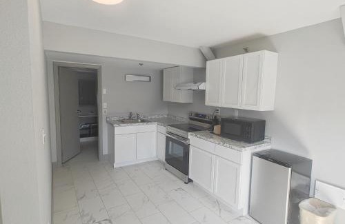 Pigeon Forge Hotel | Mountain Vista Inn & Suites - Walking Distance to the Island