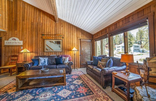 Mammoth Lakes Apartment | Mountainback #100