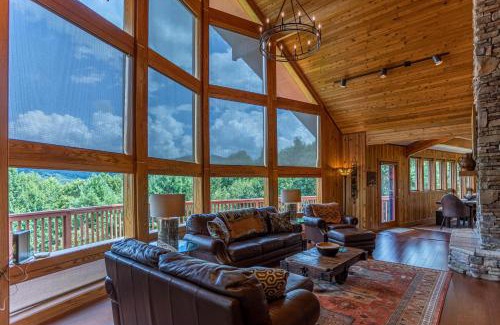 Sugar Grove House | Mountaineer Manor