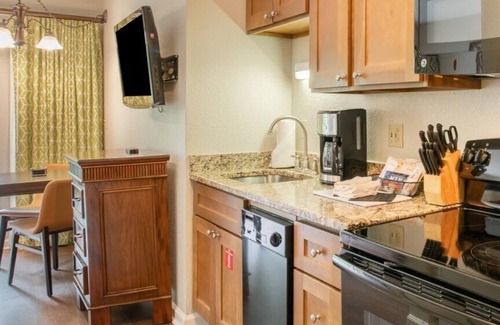 Pigeon Forge Villa | MountainLoft - 1 Bedroom Standard Villa