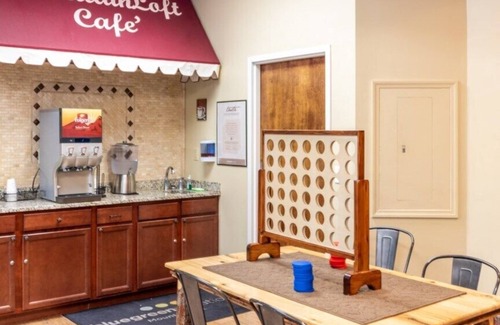 Pigeon Forge Villa | MountainLoft - 1 Bedroom Standard Villa