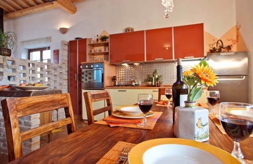 Montefiore dell'Aso Apartment | Mountains and sea. Vacation apartment with a view
