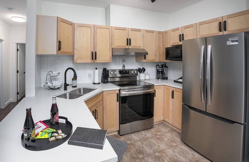 Cougar Creek Condo | Mountains' Edge by ML