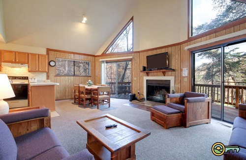 Basye Ski Chalet | Mountainside Chalet (#119) - Valley & Golf Course views!