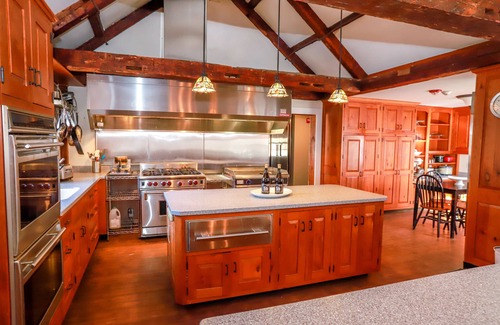Wilmot House | Mountainside Estate. Private Indoor Pool, near Ragged Mtn. & Sunapee, sleeps 28