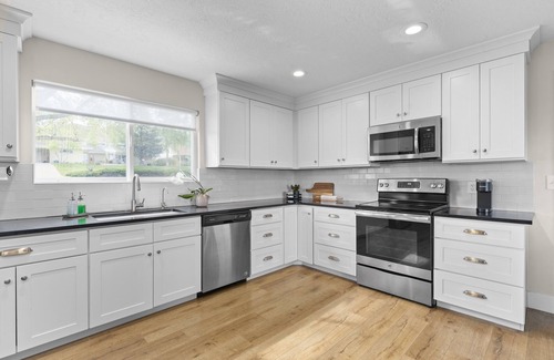 Bountiful House | Mountainside Home close to SLC and Ski Resorts