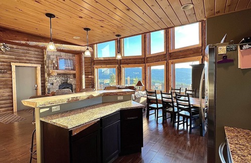 Granby Cabin | Mountaintop Cabin-secluded but close to everything!