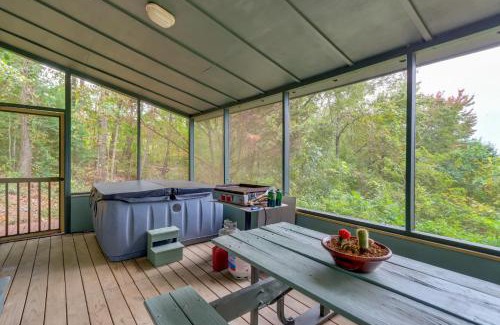 Ellijay House | Mountaintop Ellijay Cabin with Private Hot Tub