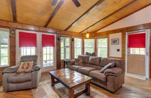 Ellijay House | Mountaintop Ellijay Cabin with Private Hot Tub