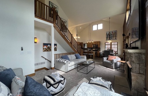 Rendezvous House | Mountaintop getaway right above Winter Park, CO