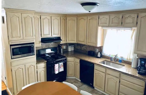 Washington Terrace House | MountainValley vacation home in Ogden