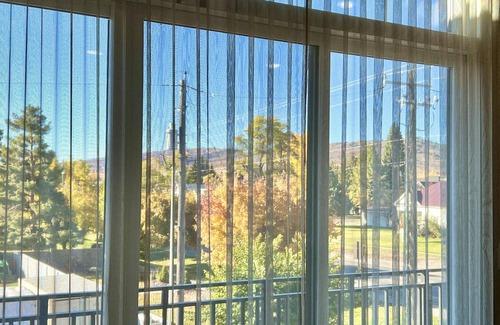 Garden City Apartment | MountainView - Luxurious 2Bed/2.5 Bath + Den Vacation Suite