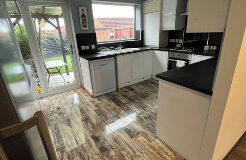 Thurnscoe House | Mountfiled Walk - 3 Bedroom House